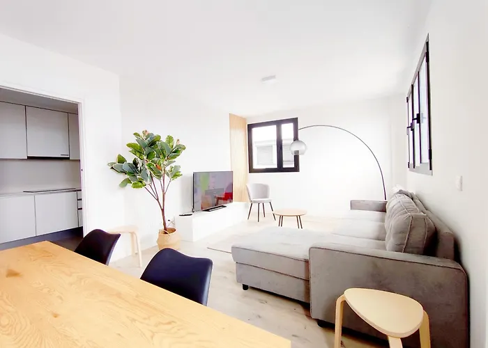 El Retiro By Wave Properties